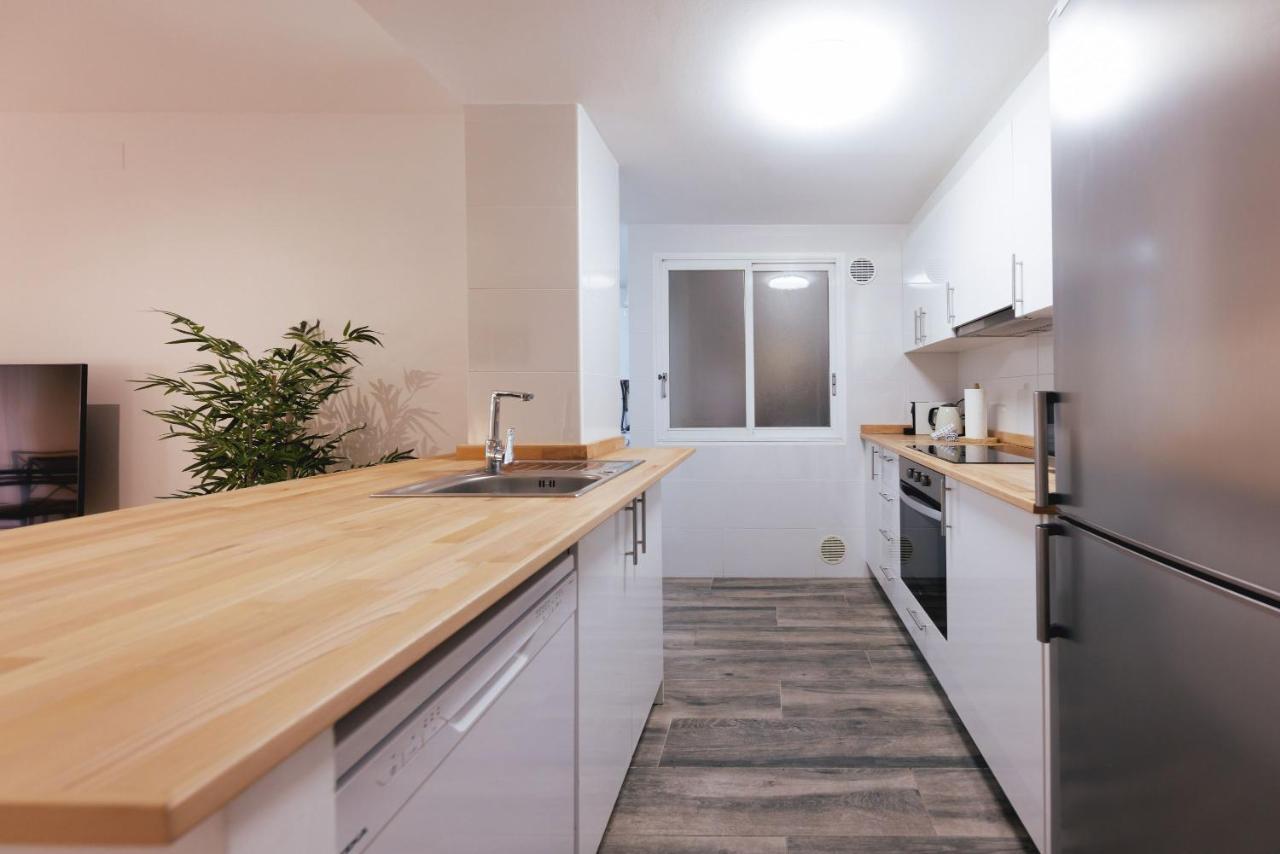 Bravissimo Pont De La Princesa, Comfortable 3-Bedroom Apartment Girona Eksteriør billede