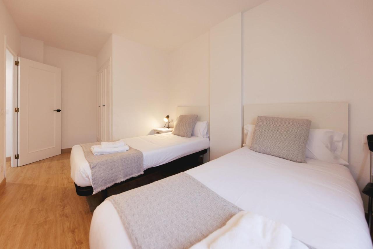 Bravissimo Pont De La Princesa, Comfortable 3-Bedroom Apartment Girona Eksteriør billede